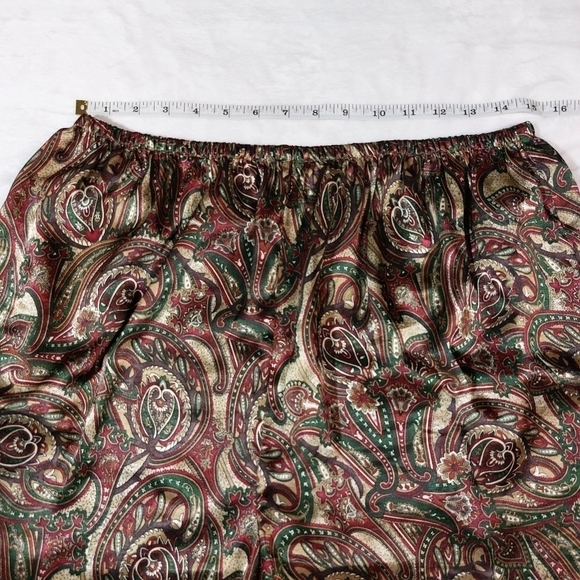 VICTORIA’S SECRET VINTAGE PLUM PAISLEY PAJAMA SET SIZE LARGE - Picture 8 of 12